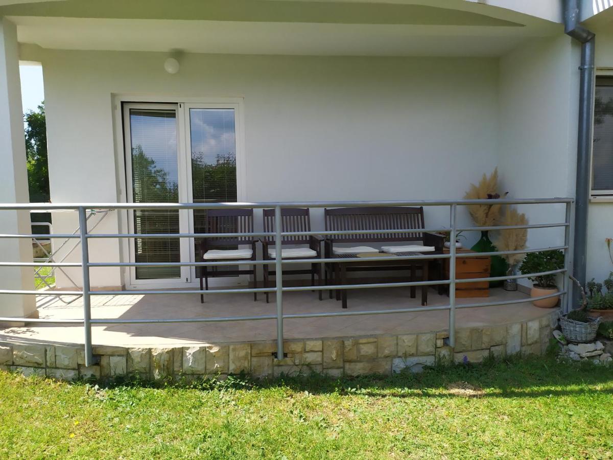 Dadic Apartments Bibinje Exterior foto