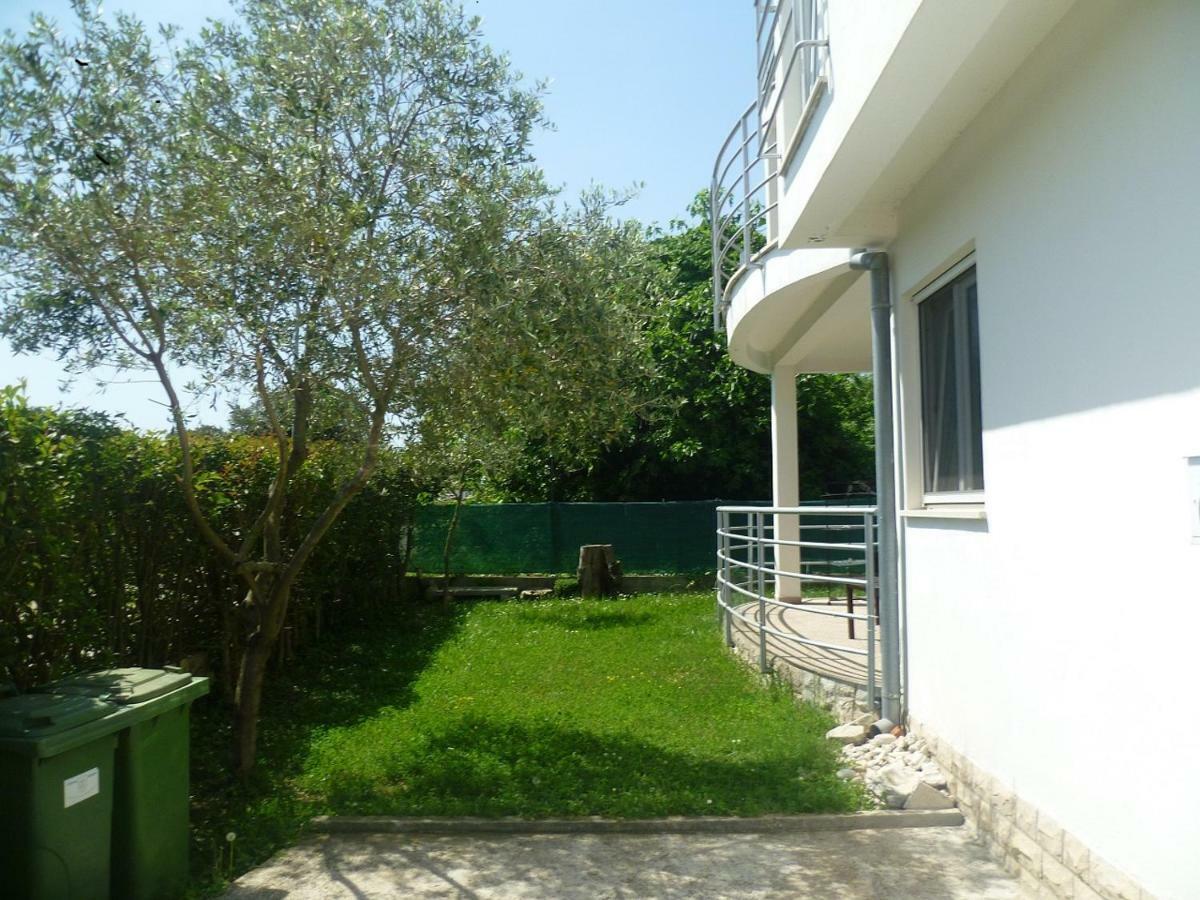Dadic Apartments Bibinje Exterior foto